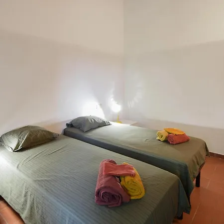 Apartment Pet Friendly Apartment *