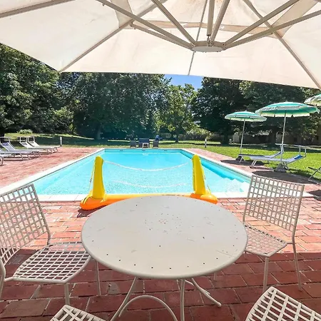 Pet Friendly Apartment Passignano sul Trasimeno